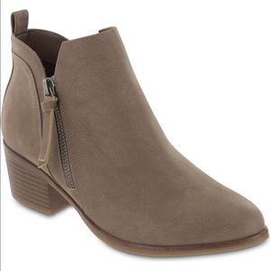 MIA Taupe Side Zipper Bootie